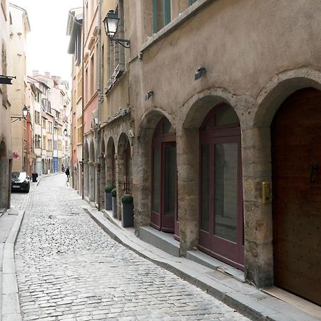 Апартаменты Le Nid Du Lion - Joli T2 Quartier St Georges Au Calme Лион Экстерьер фото