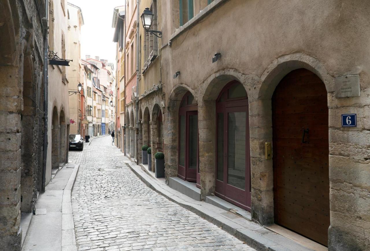 Апартаменты Le Nid Du Lion - Joli T2 Quartier St Georges Au Calme Лион Экстерьер фото